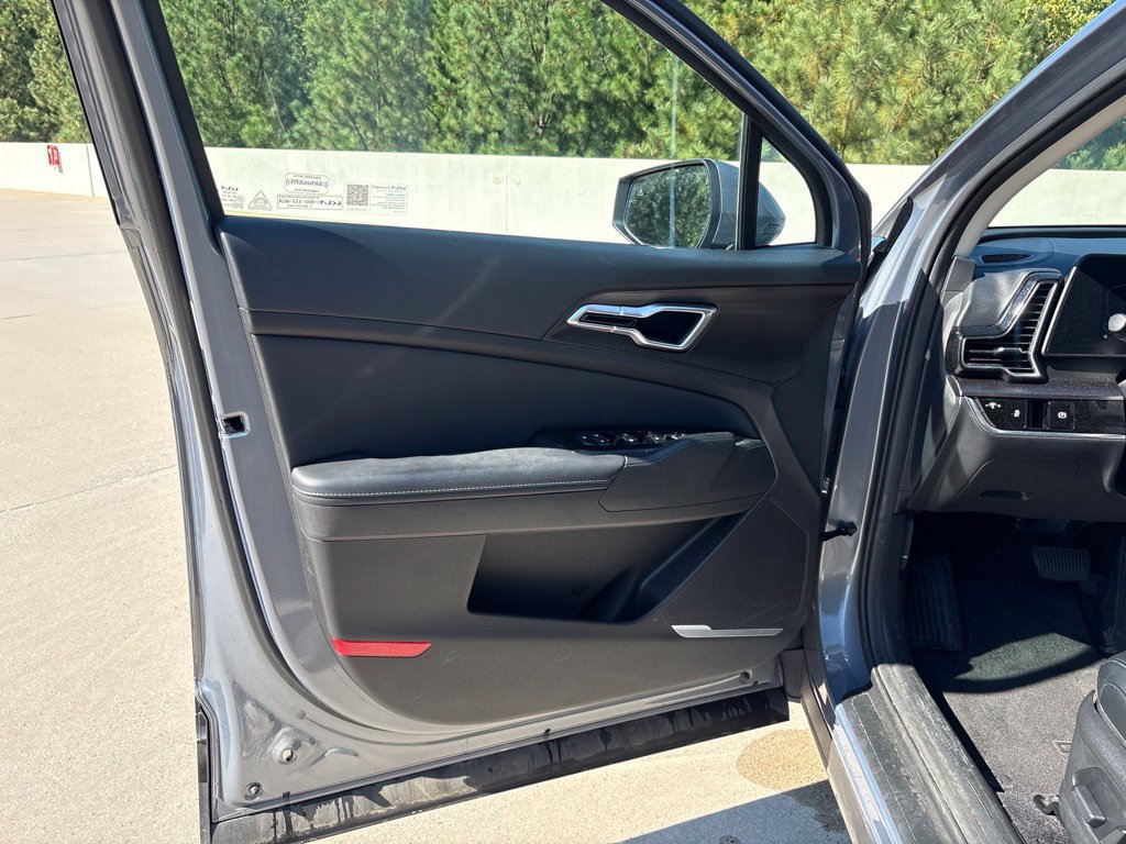 Used 2023 Kia Sportage EX FWD image 7