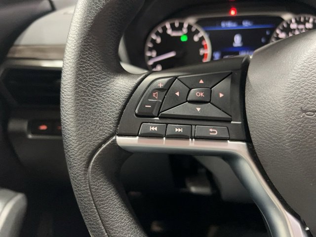 Used 2025 Nissan Altima 2.5 SV FWD image 24