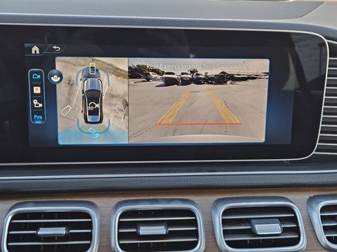 Certified 2025 Mercedes-Benz GLE 350 4MATIC image 19