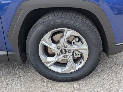 Used 2023 Hyundai Tucson SEL FWD image 11