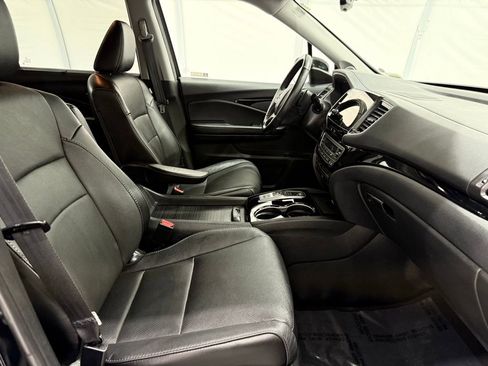 Used 2021 Honda Pilot Elite image 22