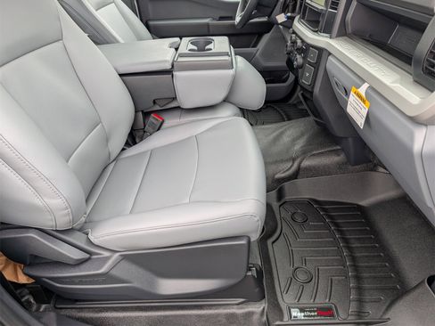 New 2026 Ford F350 XL w/ XL Chrome Package image 24