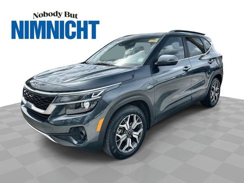 Used 2023 Kia Seltos EX image 1