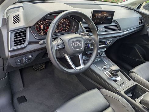 Used 2018 Audi Q5 Prestige w/ Prestige Package AWD/4WD image 11