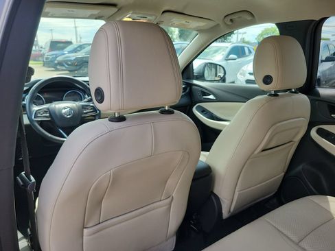 Used 2020 Buick Encore GX Essence FWD image 13