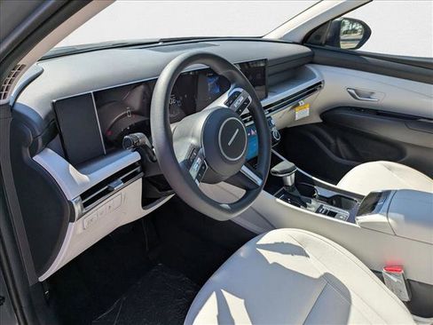 New 2026 Hyundai Tucson SEL FWD image 3