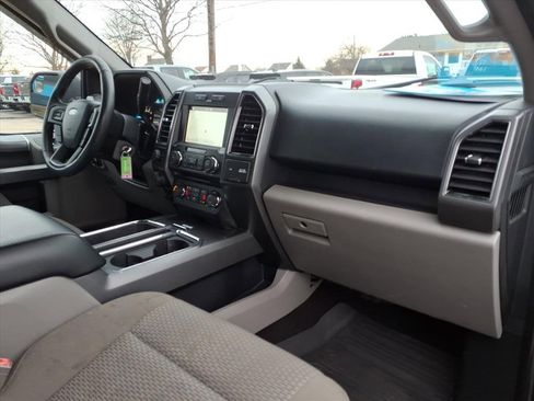 Used 2018 Ford F150 XLT w/ Equipment Group 302A Luxury image 12