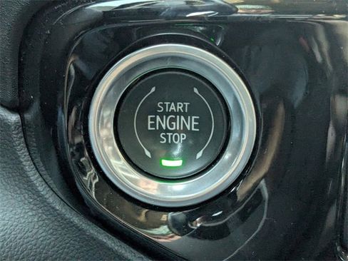 Used 2022 Chevrolet Silverado 1500 RST image 31