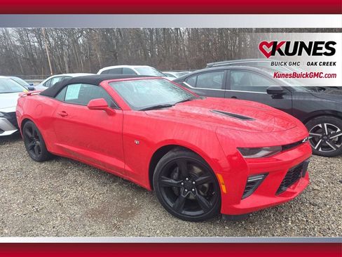 Used 2017 Chevrolet Camaro SS image 21