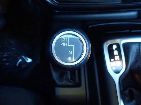 Used 2018 Jeep Wrangler Unlimited Sport S image 23