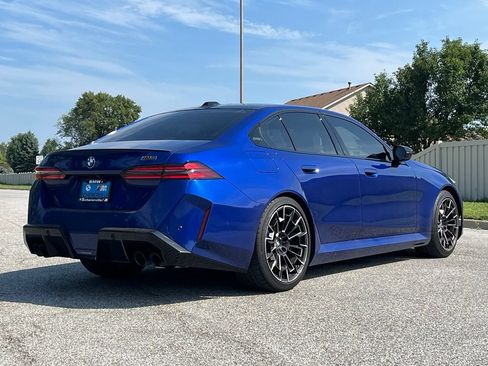 Used 2025 BMW M5 w/ Executive Package AWD/4WD image 7