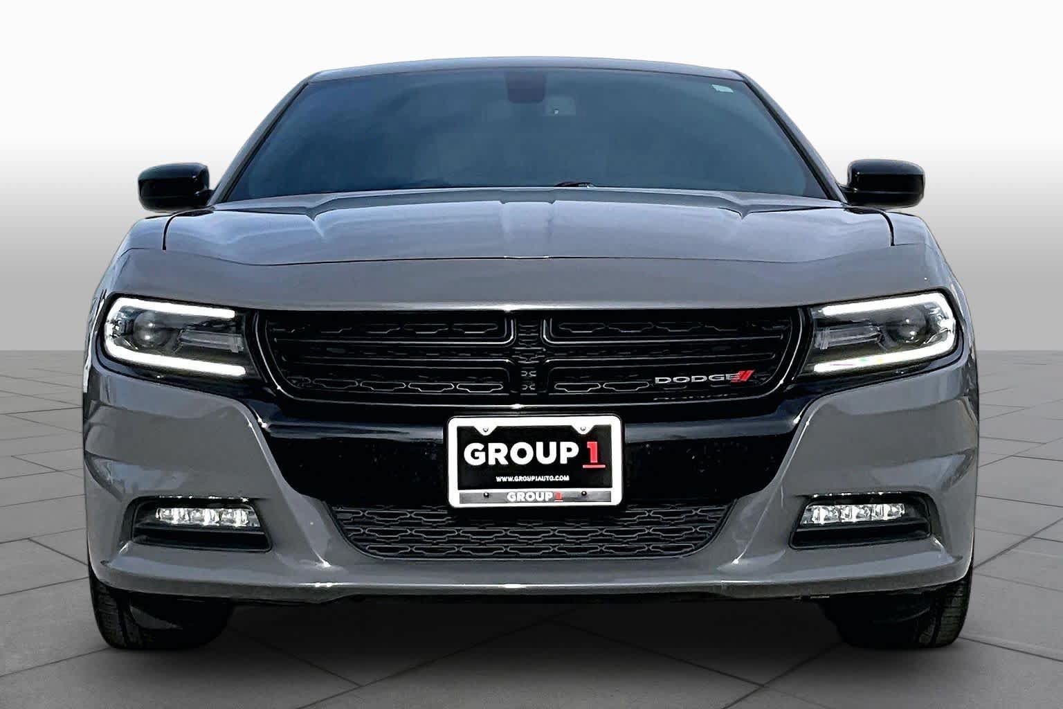 Used 2018 Dodge Charger SXT Plus w/ Quick Order Package 29J RWD image 3