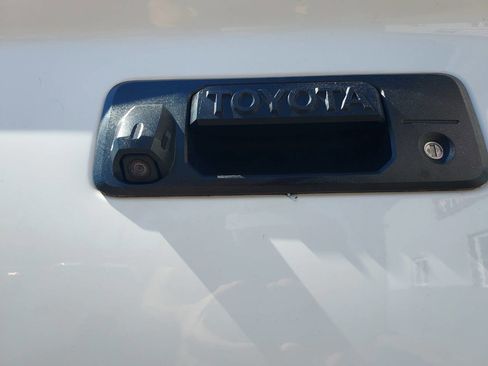 Used 2014 Toyota Tundra SR5 image 20