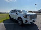 Used 2021 GMC Yukon XL Denali image 3