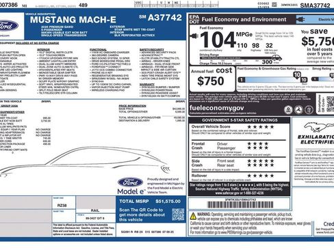Used 2025 Ford Mustang Mach-E Premium AWD/4WD image 14