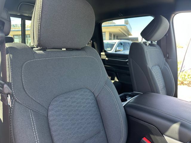 Used 2025 RAM 1500 Big Horn AWD/4WD image 30