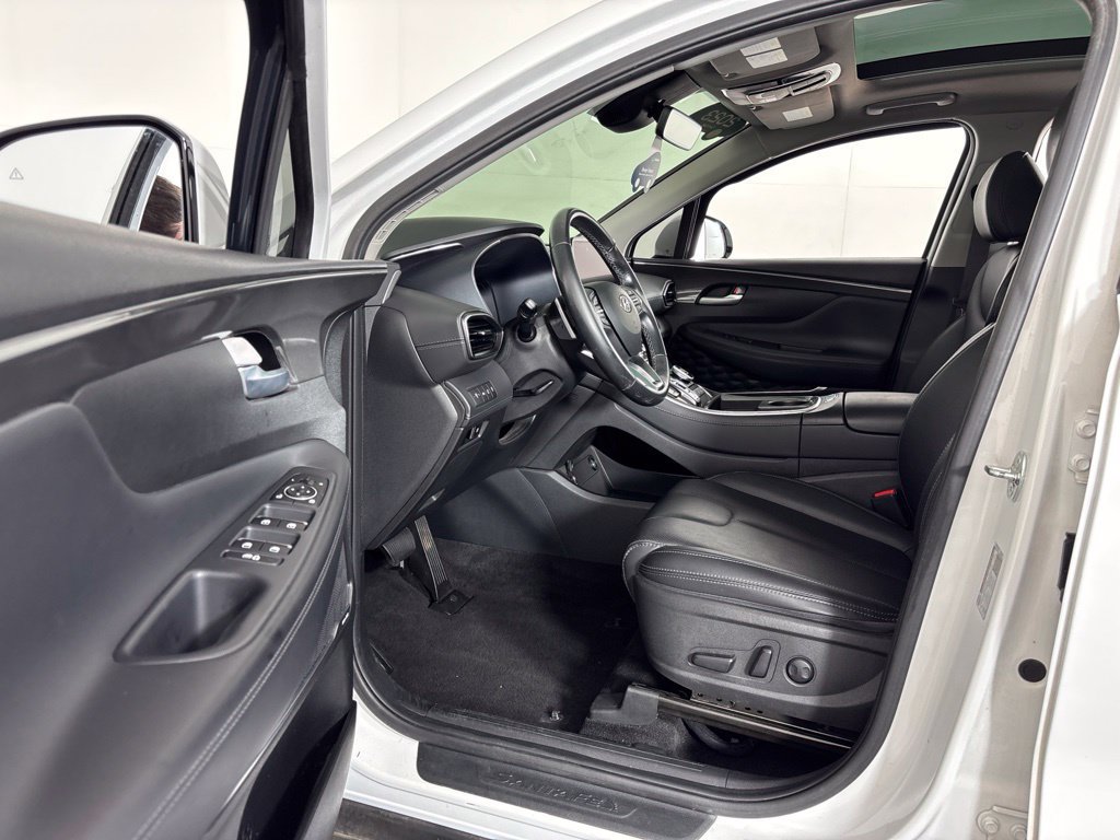 Used 2023 Hyundai Santa Fe SEL w/ Premium Package FWD image 29