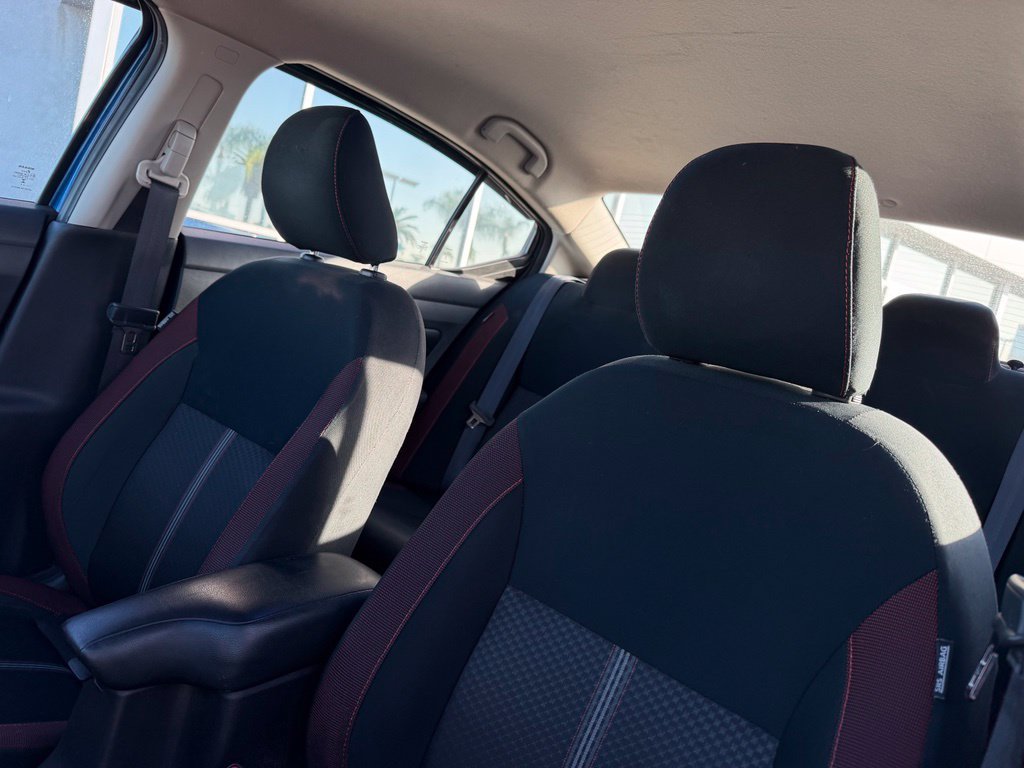 Used 2024 Nissan Versa SR FWD image 12