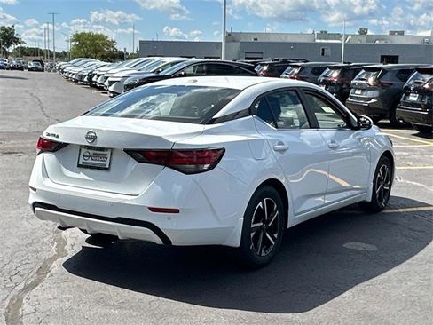 New 2025 Nissan Sentra SV w/ All-Weather Package image 4