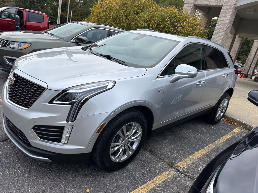 Used 2020 Cadillac XT5 Premium Luxury w/ LPO, Floor Liner Package FWD image 12