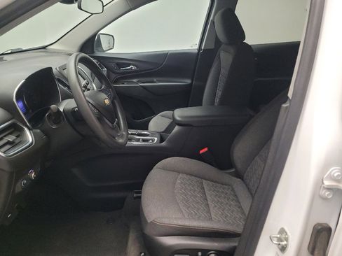 Used 2022 Chevrolet Equinox LT image 17