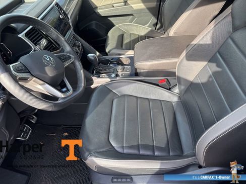 Used 2023 Volkswagen Atlas SEL Premium image 13