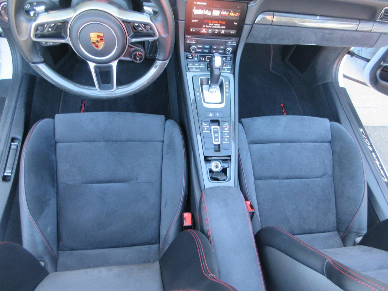 Used 2018 Porsche 911 Carrera GTS Cabriolet image 23