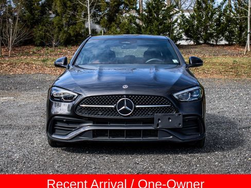 Used 2023 Mercedes-Benz C 300 4MATIC Sedan image 2