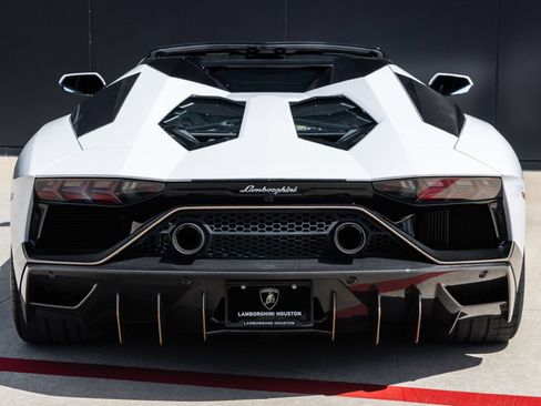 Used 2022 Lamborghini Aventador LP 780-4 Ultimae AWD/4WD image 9