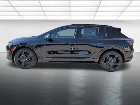 New 2026 Chevrolet Equinox EV RS image 30