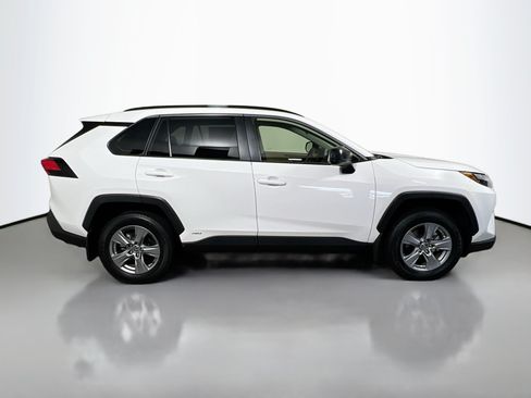 Used 2025 Toyota RAV4 LE AWD/4WD image 3