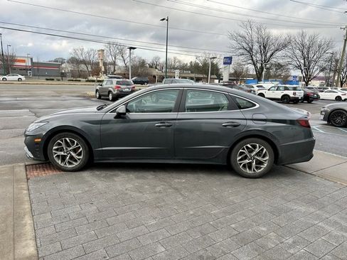 Used 2021 Hyundai Sonata SEL w/ Convenience Package image 4