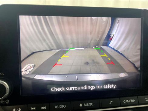 Used 2025 Nissan Rogue SV image 20