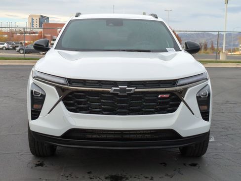 New 2026 Chevrolet Trax RS image 8