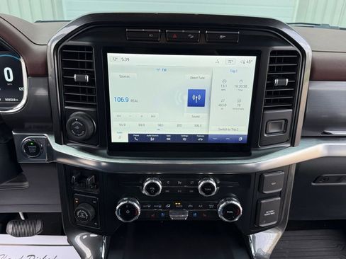 Used 2022 Ford F150 Lariat image 21