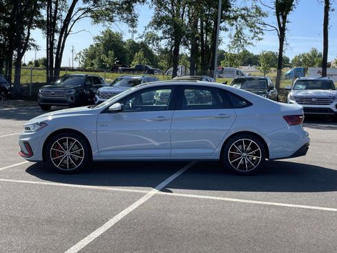 New 2026 Volkswagen Jetta GLI Autobahn FWD image 4