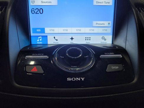 Used 2017 Ford Escape Titanium image 25