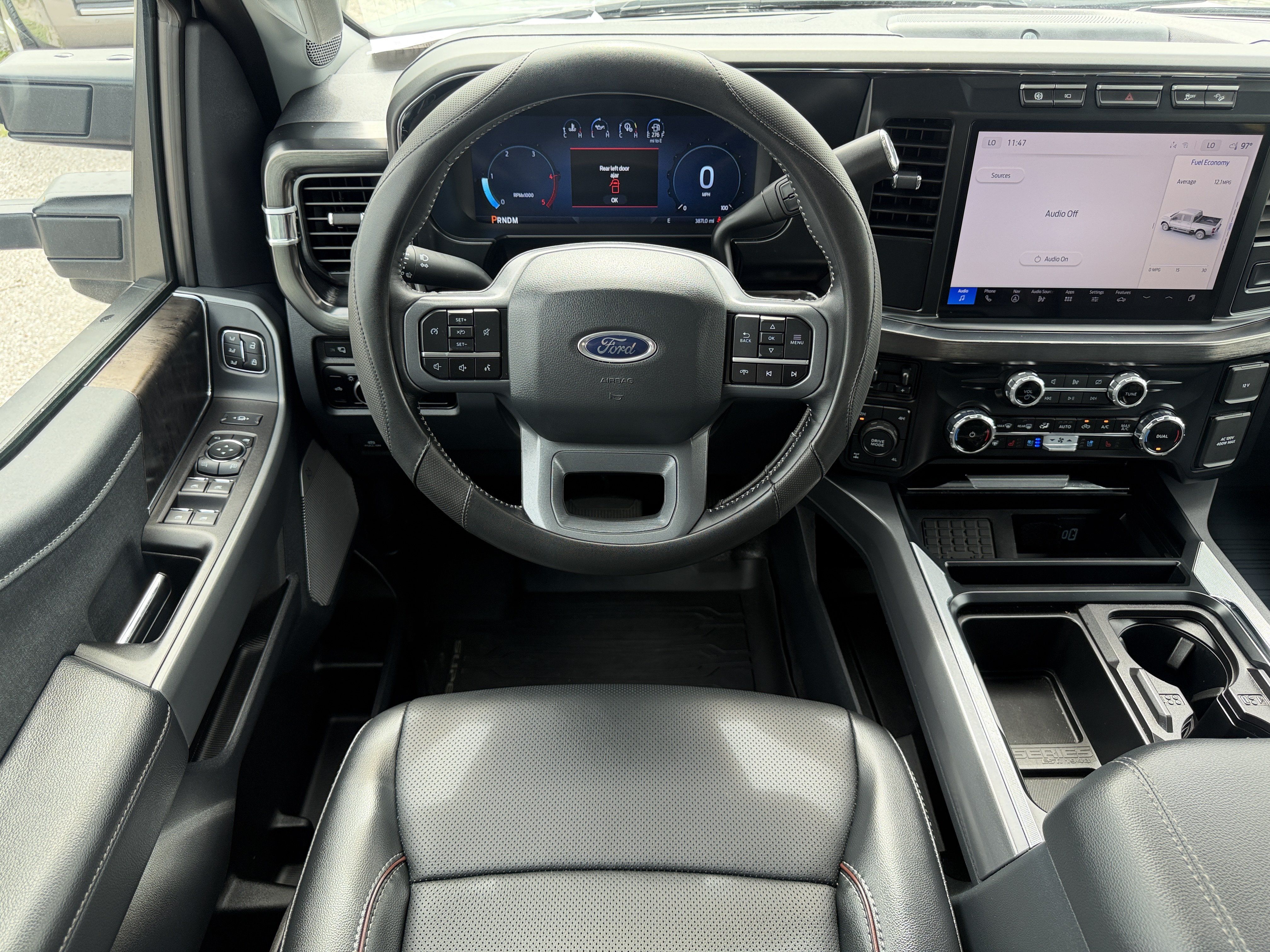 Used 2024 Ford F350 Lariat w/ Black Appearance Package AWD/4WD image 14