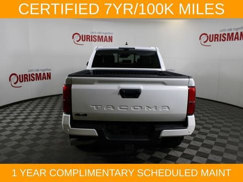 Used 2024 Toyota Tacoma TRD Off-Road w/ TRD Off Road Premium Package AWD/4WD image 8