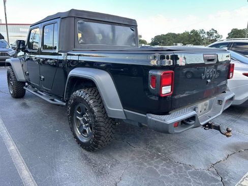 Used 2020 Jeep Gladiator Sport AWD/4WD image 2
