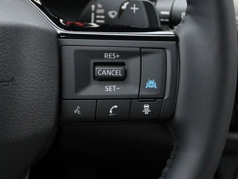 Certified 2025 Nissan Rogue SL w/ SL Premium Package image 35