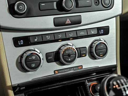 Used 2013 Volkswagen CC R-Line FWD image 27