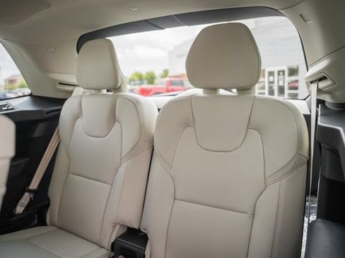 New 2027 Volvo XC90 B6 Ultra AWD/4WD image 35