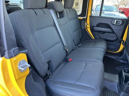 Used 2021 Jeep Wrangler Unlimited Sahara image 51