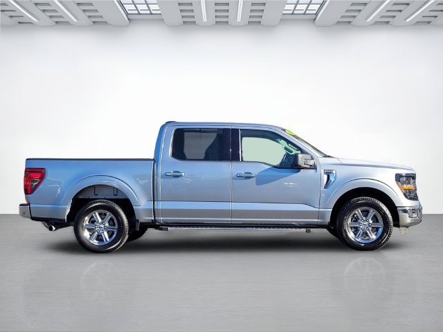 Used 2025 Ford F150 XLT w/ Equipment Group 301A Standard RWD image 3
