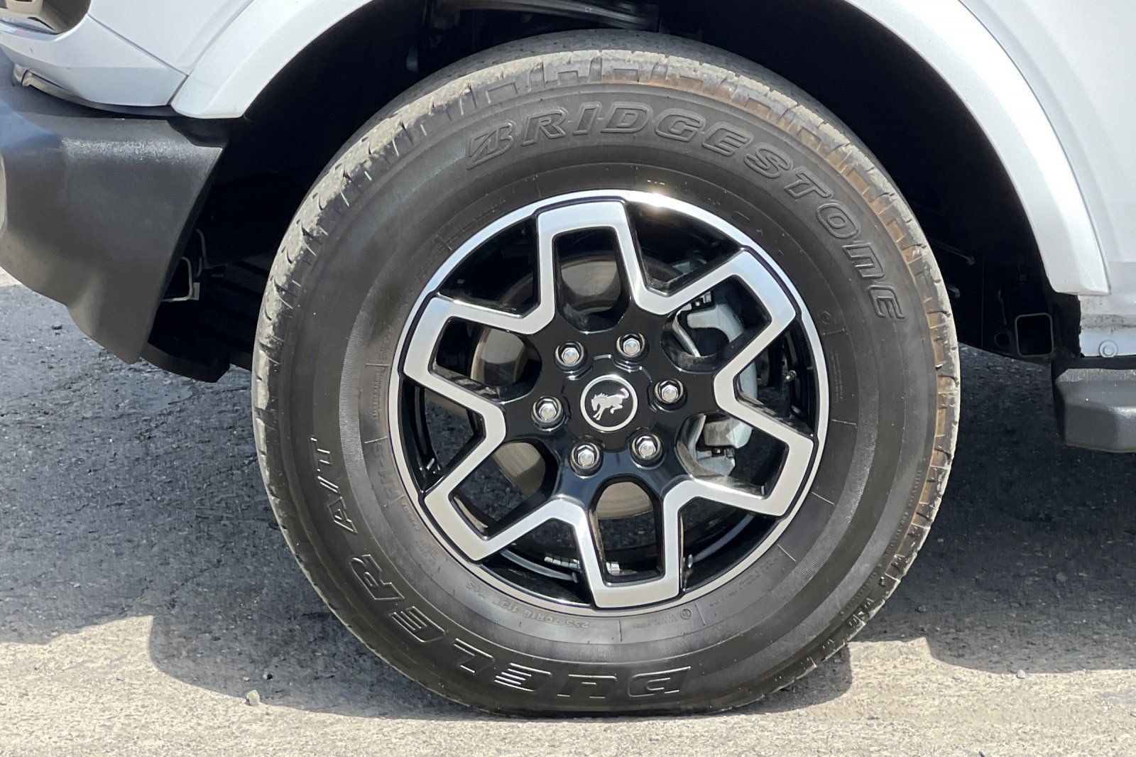 Certified 2024 Ford Bronco Outer Banks AWD/4WD image 29