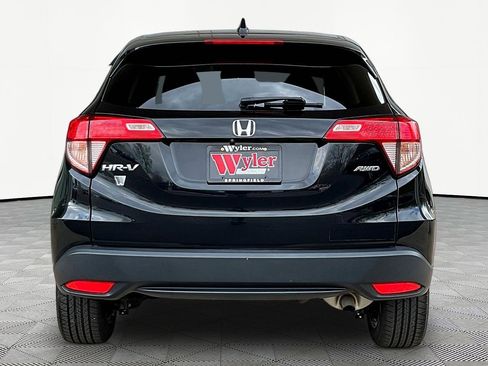 Used 2018 Honda HR-V EX image 5