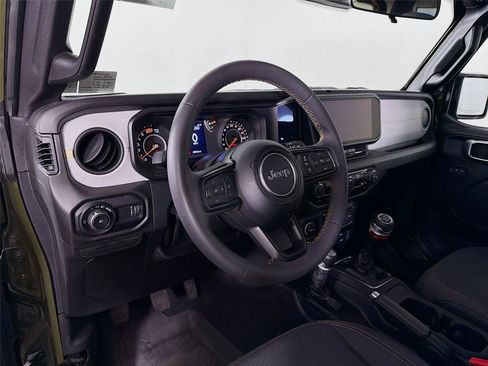 Used 2024 Jeep Wrangler Sport AWD/4WD image 16