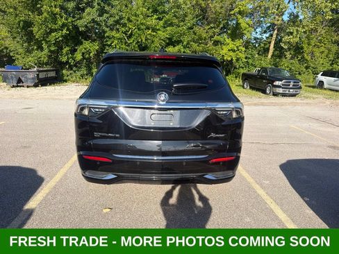 Used 2022 Buick Enclave Avenir w/ Avenir Technology Package AWD/4WD image 4