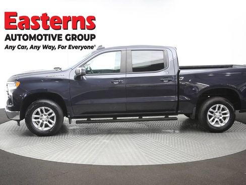 Used 2022 Chevrolet Silverado 1500 LT AWD/4WD image 59
